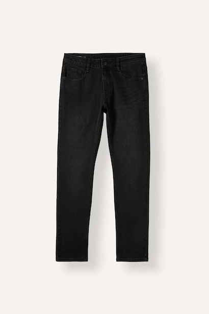Slim Fit Regular Waist Pedro Jeans