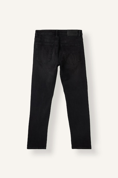 Slim Fit Regular Waist Pedro Jeans