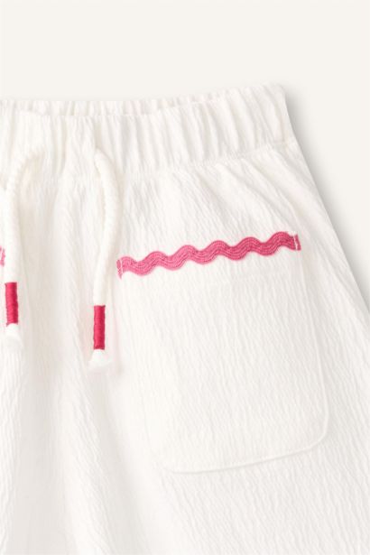Baby Girl Wrinkled Textured Fabric Shorts