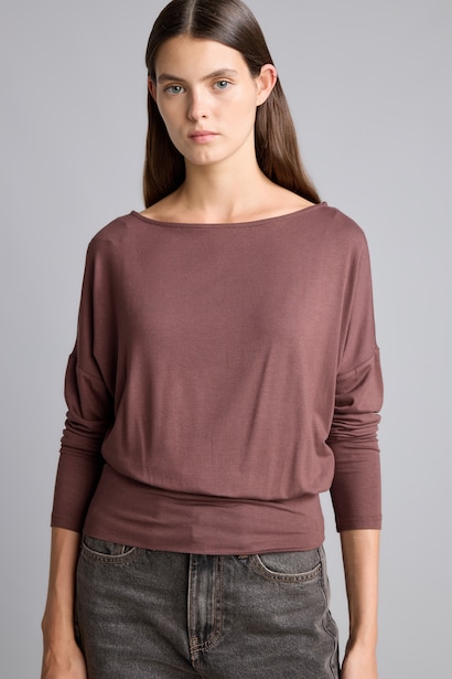 Slim Fit Long Sleeve T-Shirt