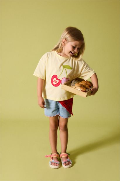 Baby Girl Elastic Band Embroidered Shorts
