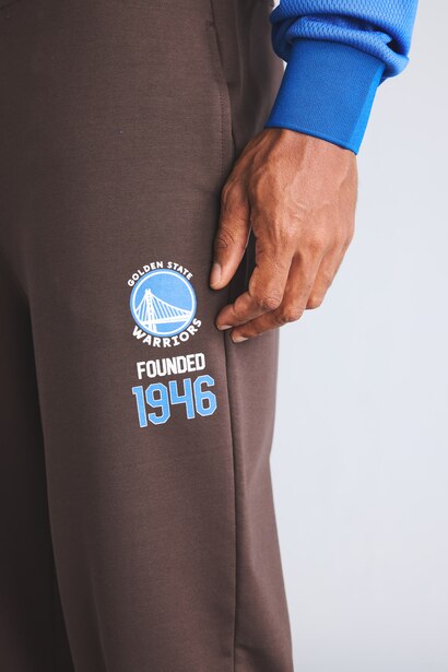 Standard Fit NBA Golden State Warriors Licensed Jogger