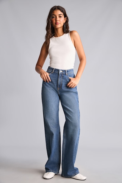 High Waist 90's Wide Leg Jeans