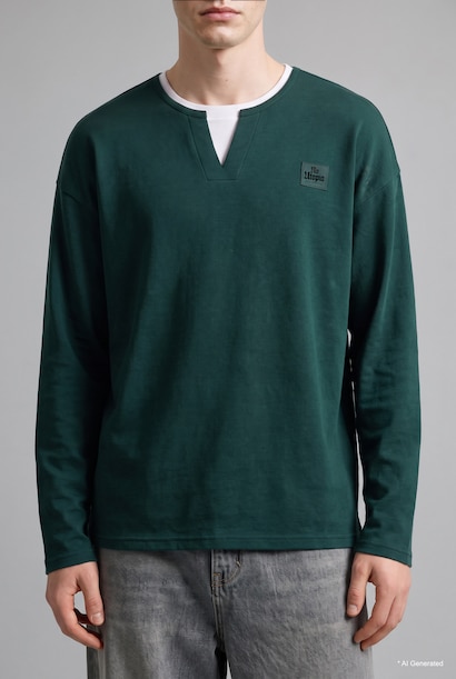 Boxy Fit Crew Neck Printed Sweatshirt