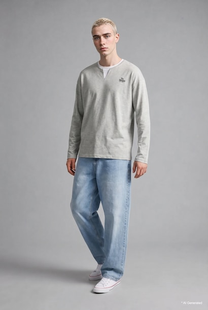 Boxy Fit Crew Neck Printed Sweatshirt