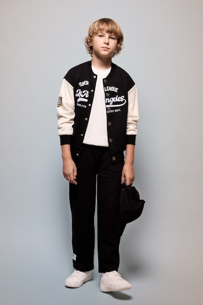 Oversize Fit Crew Neck Cardigan Slogan
