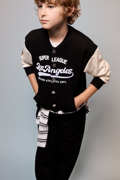 Oversize Fit Crew Neck Cardigan Slogan