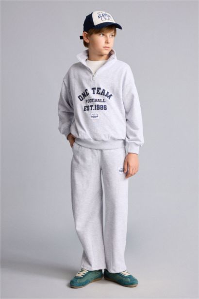 Regular Fıt Dik Yaka Baskılı Sweatshirt Erkek Çocuk