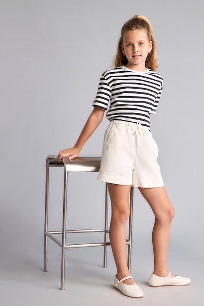 Girl Regular Fit Elastic Waist Gabardine Shorts