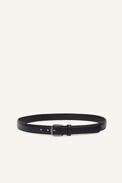 Man Oval Buckle Faux Leather