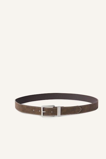 Man Oval Buckle Faux Leather
