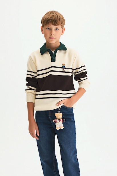 Oversize Çizgili Ayıcıklı Polo Yaka Kazak