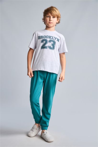 2 piece Regular Fit Knitted Pyjamas