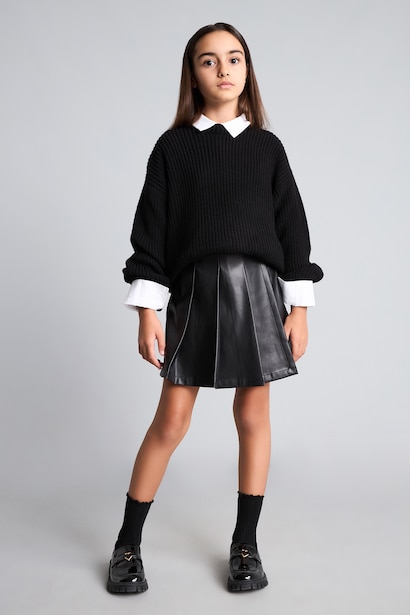 Girl Regular Fit Crew Neck Pullover