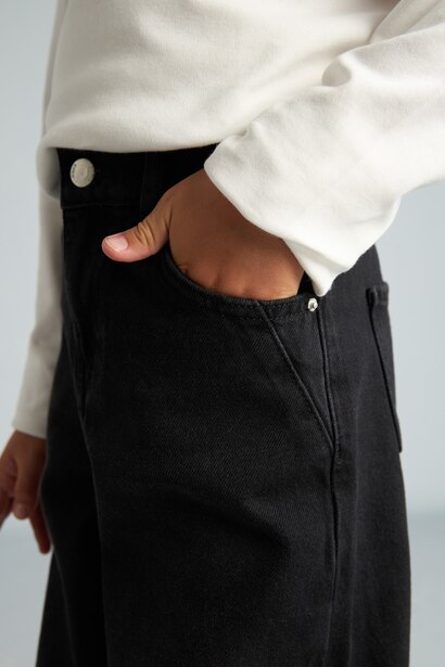 Boy Barrel Fit 100% Cotton Black Jeans