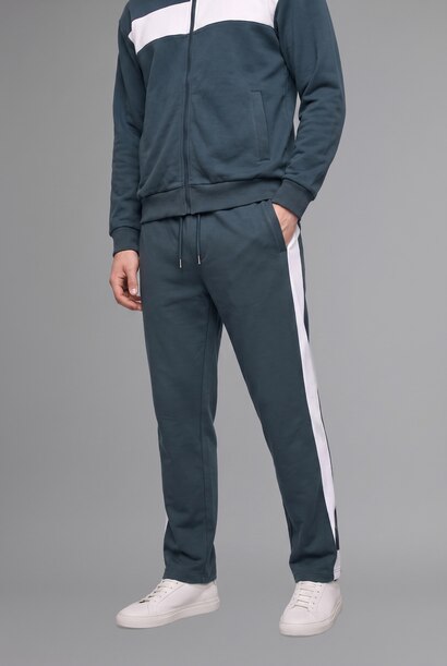 Relax Fit Trousers