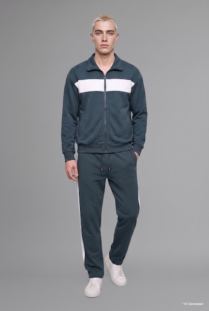 Relaxed Fit Wide Leg Sweatpants