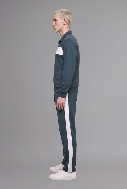 Relax Fit Trousers