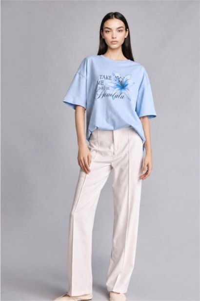 Oversize Kısa Kollu Çiçekli Tişört