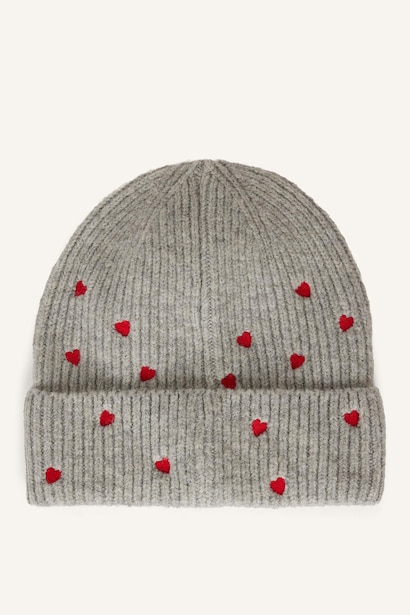 Woman Embroidered Beanie