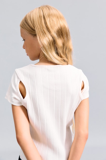 Girl Ecru Crew Neck Short Sleeve T-Shirt