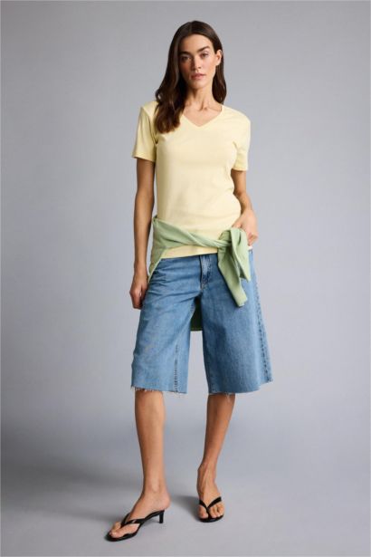 Slım Fıt V Yaka Basıc Düz Ribana Kısa Kollu Tişört