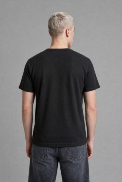 Slim Fit Kısa Kollu Tişört