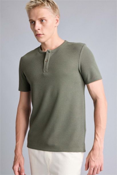 Slim Fit Kısa Kollu Tişört