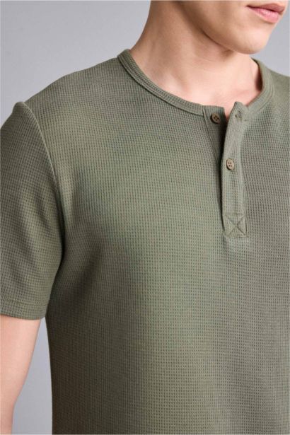 Slim Fit Kısa Kollu Tişört