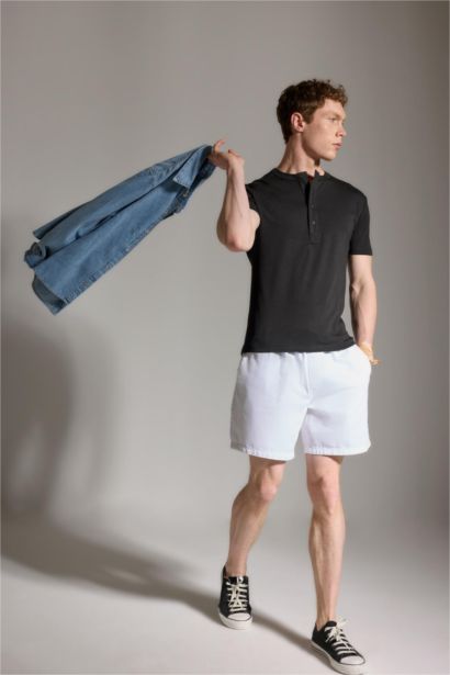 Slim Fit Kısa Kollu Tişört