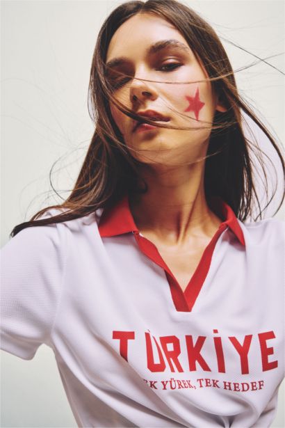 Mesh Forma Kumaş Türkiye Baskılı Crop Tişört