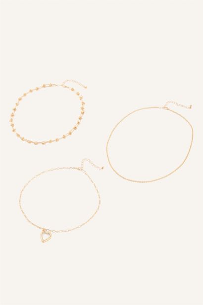 Woman 3 Piece Necklace