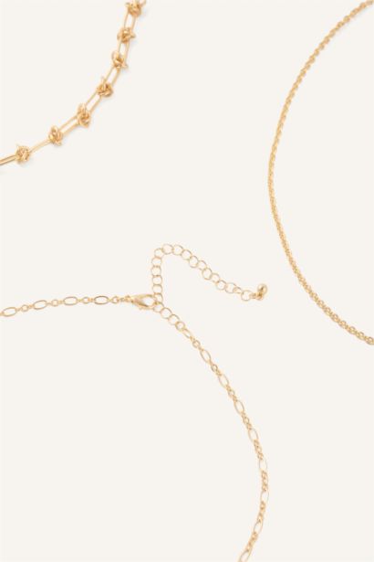 Woman 3 Piece Necklace