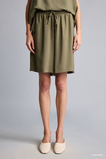 Regular Fit Elastic Waist Shorts