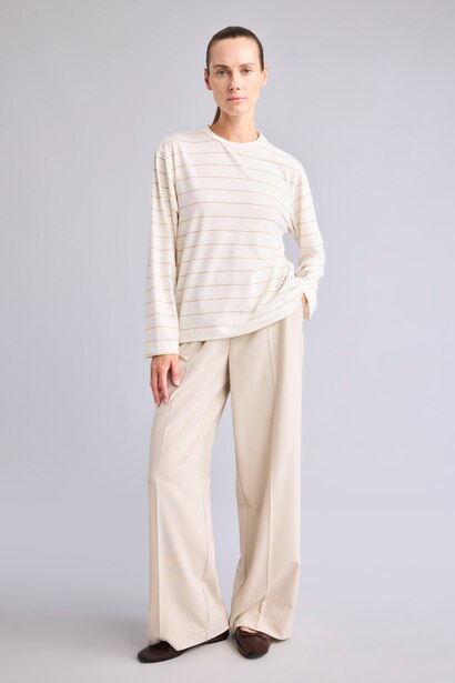 Relax Fit Long Sleeve T-Shirt