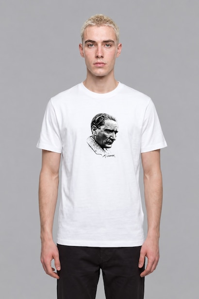 %100 Pamuk Atatürk Baskılı Kısa Kollu Tişört