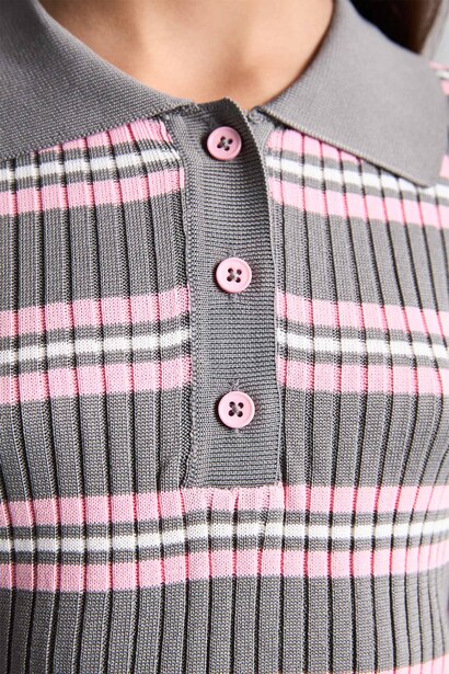 Pull rayé à col polo Coupe régulière pour fille