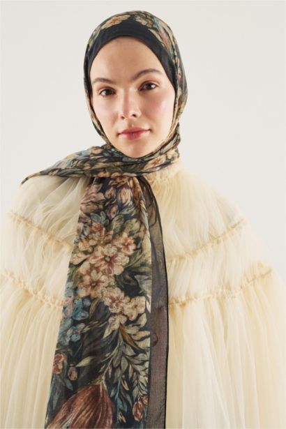 Fresh Scarfs X DeFacto Night Bloom Viscose Scarf