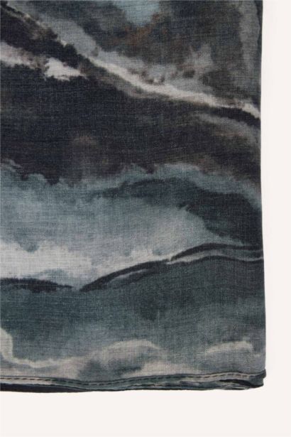 Woman Printed Shawl