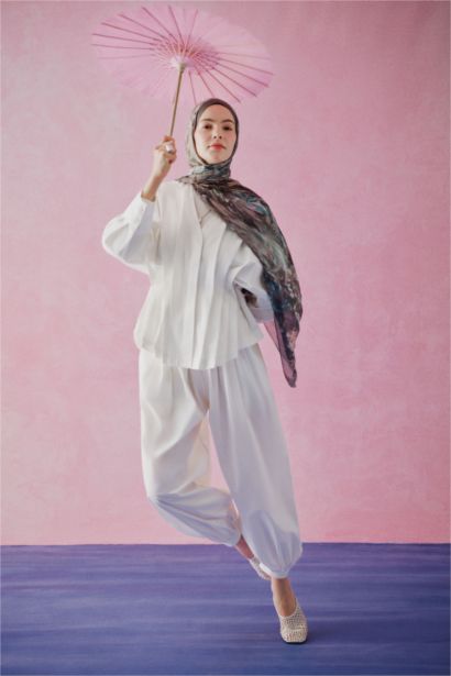 سكارف حريمي منقوش