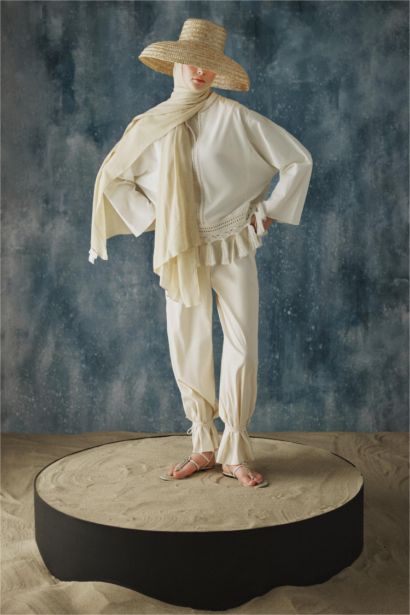 Woman Shawl