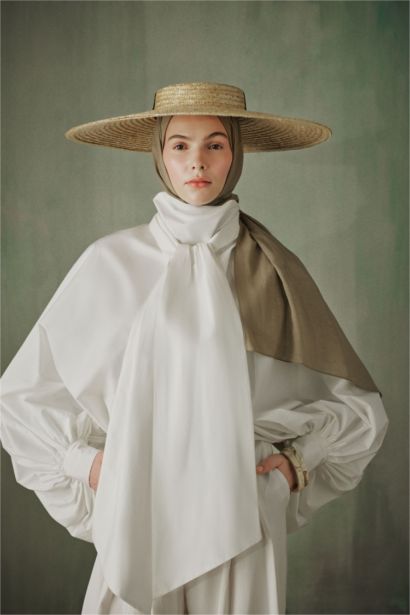 Woman Shawl