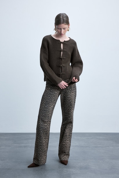 Regular Fit Fiyonklu Basic Hırka