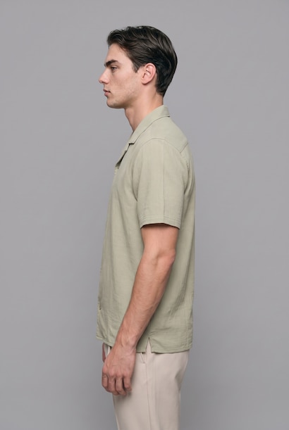 Modern Fit Cotton Short Sleeve Shirt