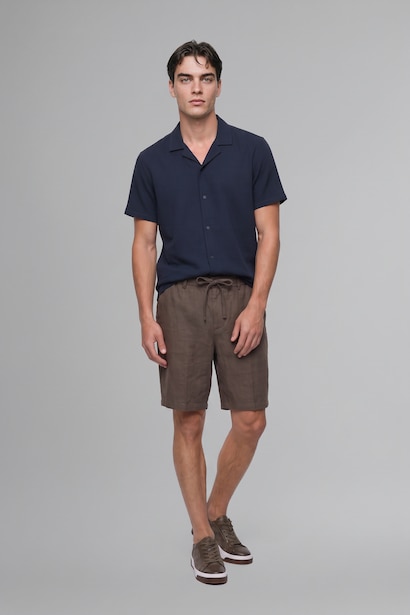 Modern Fit Cotton Short Sleeve Shirt