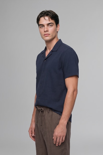 Modern Fit Cotton Short Sleeve Shirt