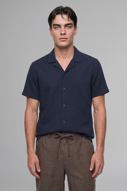 Modern Fit Cotton Short Sleeve Shirt