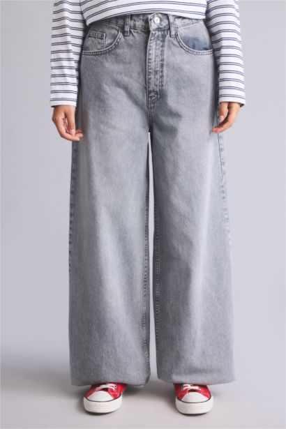 Wide Leg High Waist Trousers
