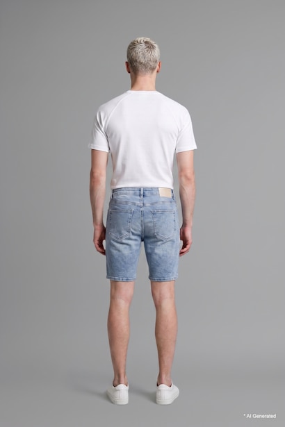 Slim Fit