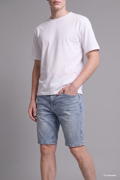Slim Fit